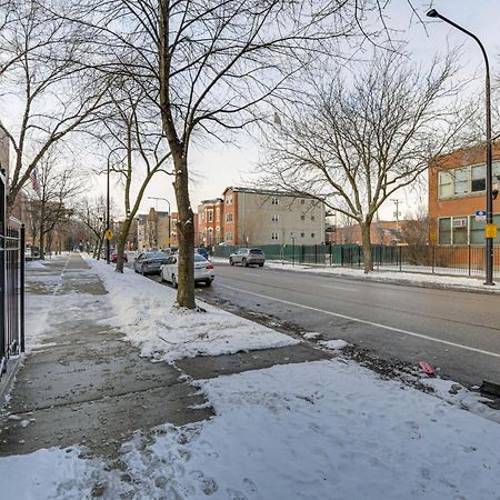 Spacious Condo With Deck About 3 Mi To Downtown Chicago! Εξωτερικό φωτογραφία