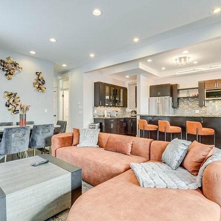 Spacious Condo With Deck About 3 Mi To Downtown Chicago! Εξωτερικό φωτογραφία