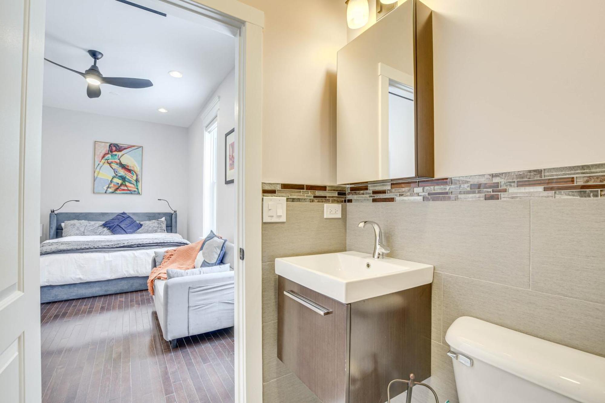 Spacious Condo With Deck About 3 Mi To Downtown Chicago! Εξωτερικό φωτογραφία