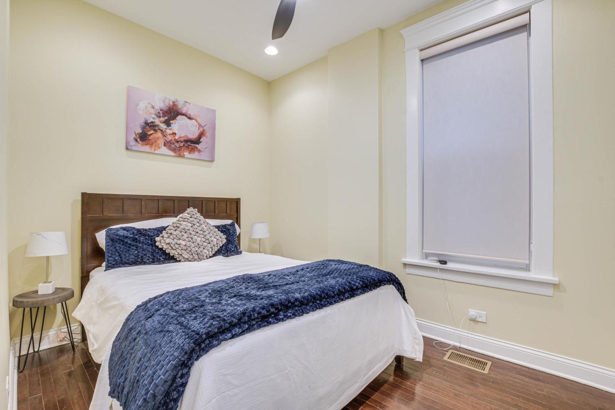 Spacious Condo With Deck About 3 Mi To Downtown Chicago! Εξωτερικό φωτογραφία